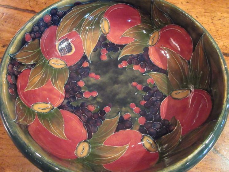 Early Moorcroft Seeded Pomegranate Rimmed Bowl - Image 2