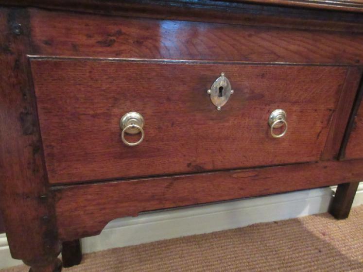Superb Small George I Period Oak Two Drawer Dresser - Image 4