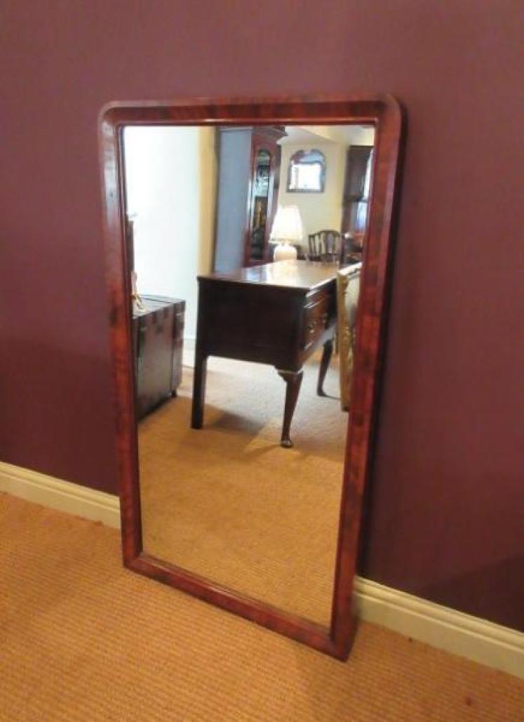 Mid 19th Century Figured Mahogany Dressing Mirror - Image 5