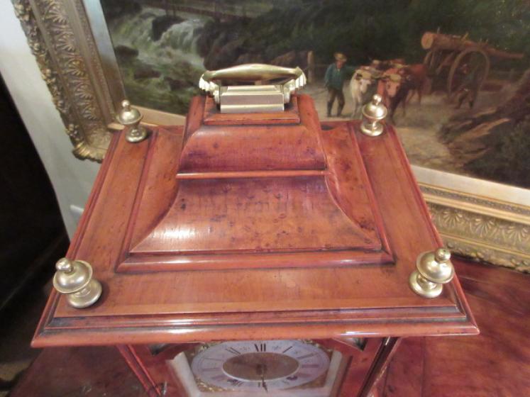 Superb 19th Century Walnut Ting-Tang Bracket Clock - Image 4
