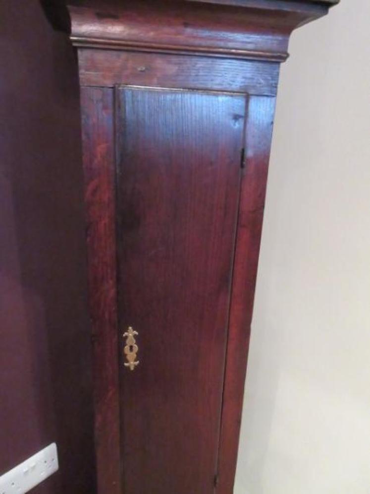 Small George II Period Chester 'Cottage' Longcase Clock - Image 3