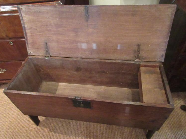 George II Period Elm Sword Box - Image 2