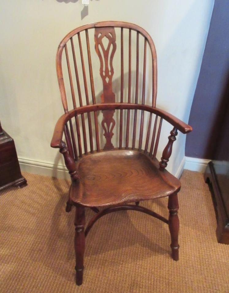 Set of Four Early 19th Century Yew Windsor Armchairs - Image 2