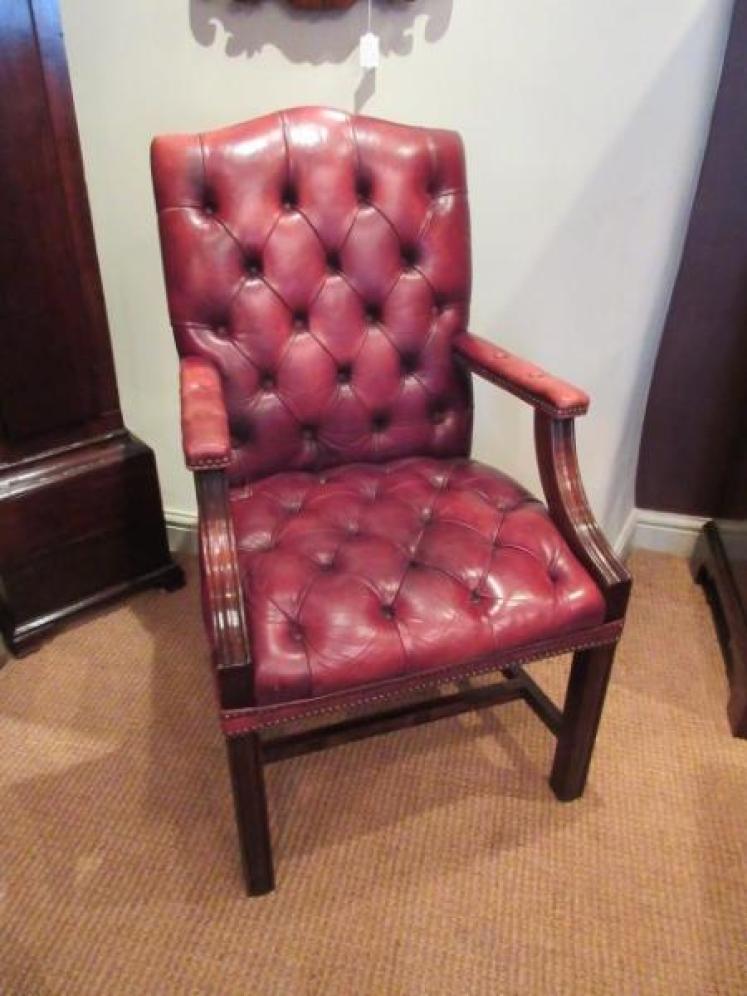 Superior 19th Century Leather Gainsborough Armchair - Image 5