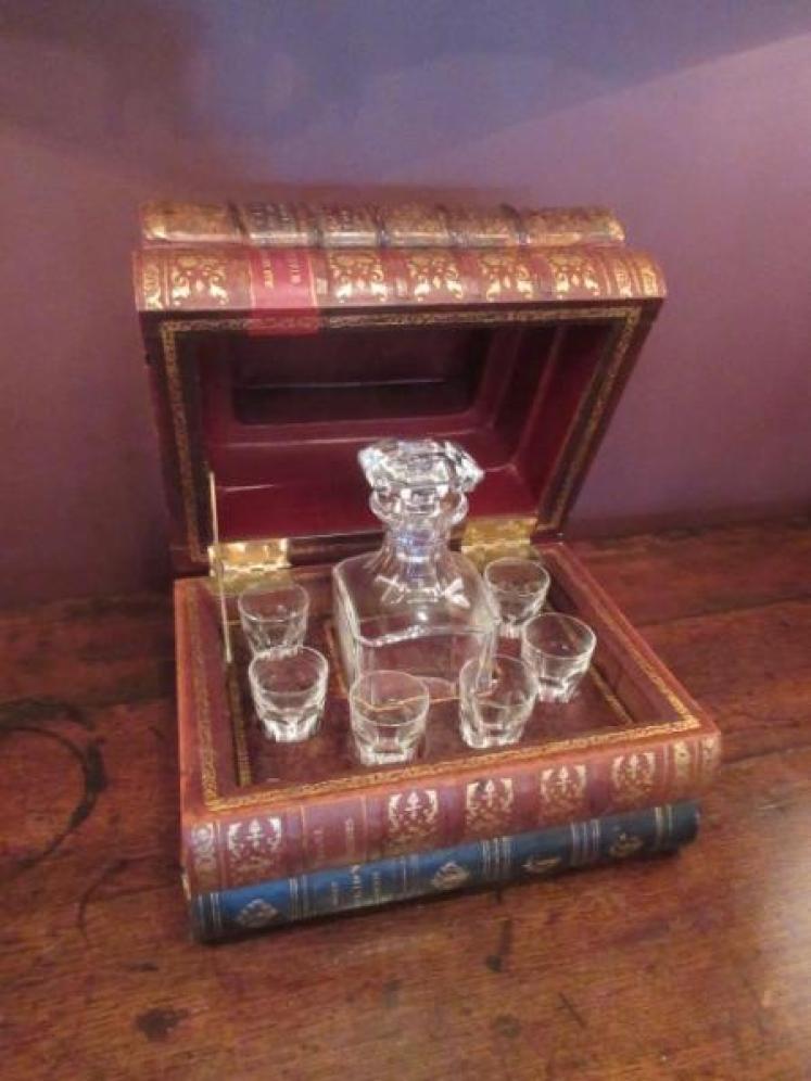 Superb French Leather Bound Decanter Box - Image 1