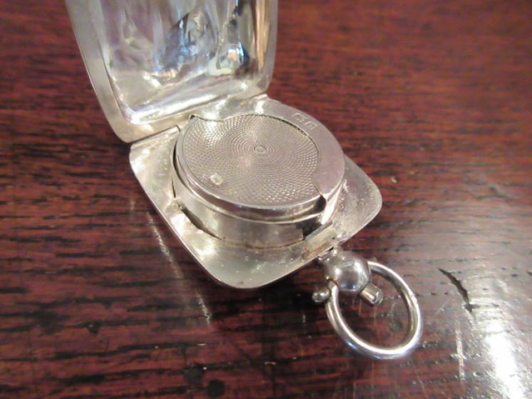 Top Quality George V Period Silver Sovereign Case - Image 4