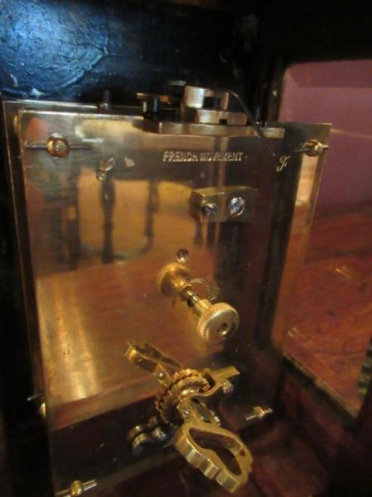 Fine 19th Century Mahogany & Brass Inlaid Library Clock - Image 4