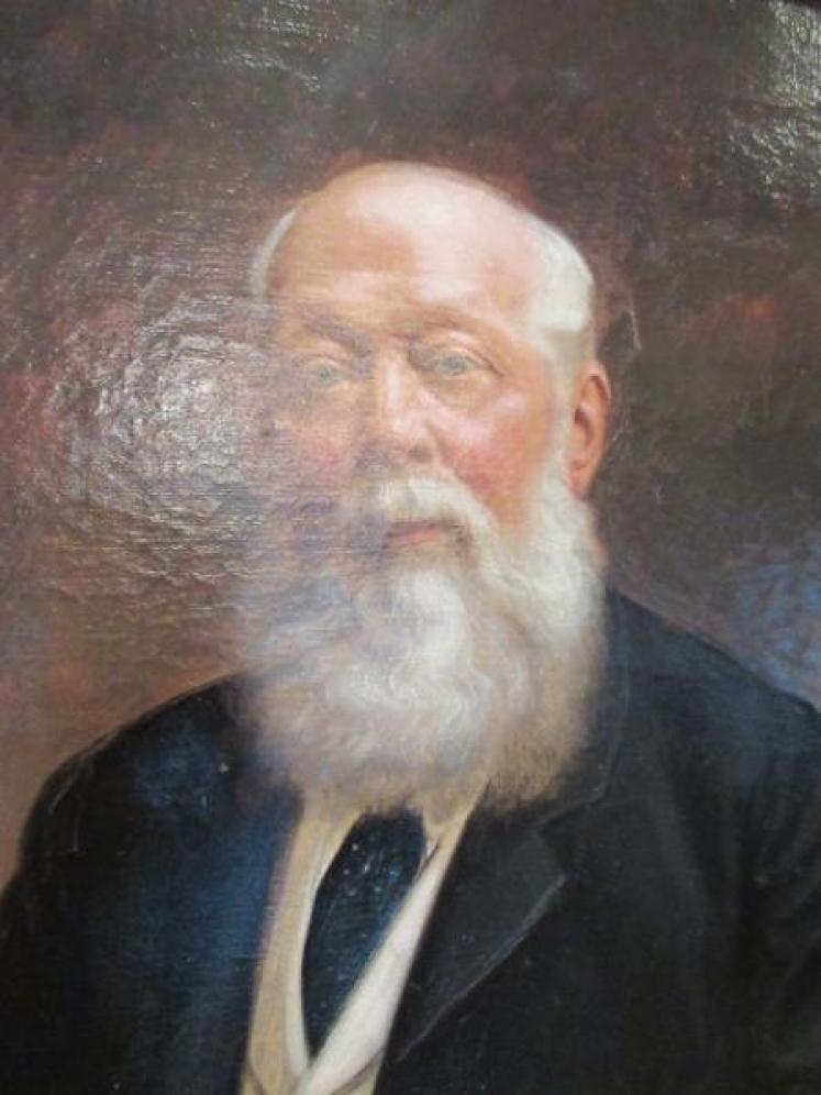 Early Victorian Oil on Canvas Portrait of a Gentleman - Image 3