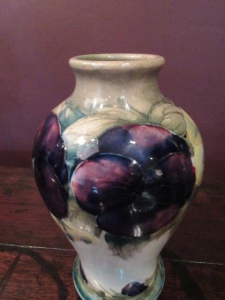 Early Moorcroft Pansy on Cream Baluster Shaped Vase - Image 3