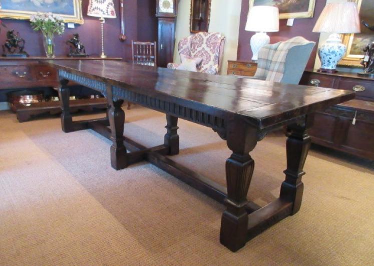 Stunning Large Early 18th Century Oak Refectory Table - Image 1