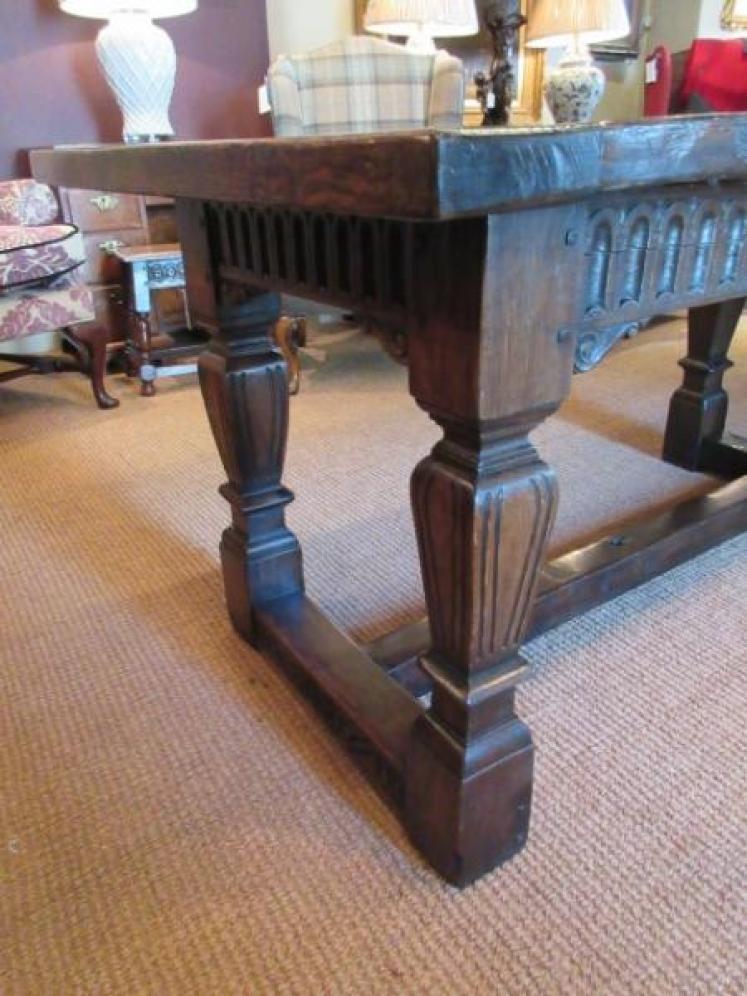 Stunning Large Early 18th Century Oak Refectory Table - Image 4