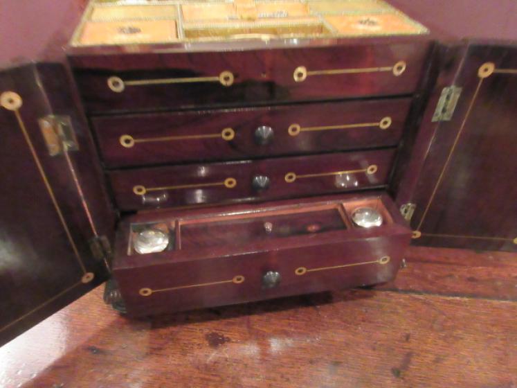 Early Victorian Rosewood Ladies Sewing & Jewel Casket - Image 3