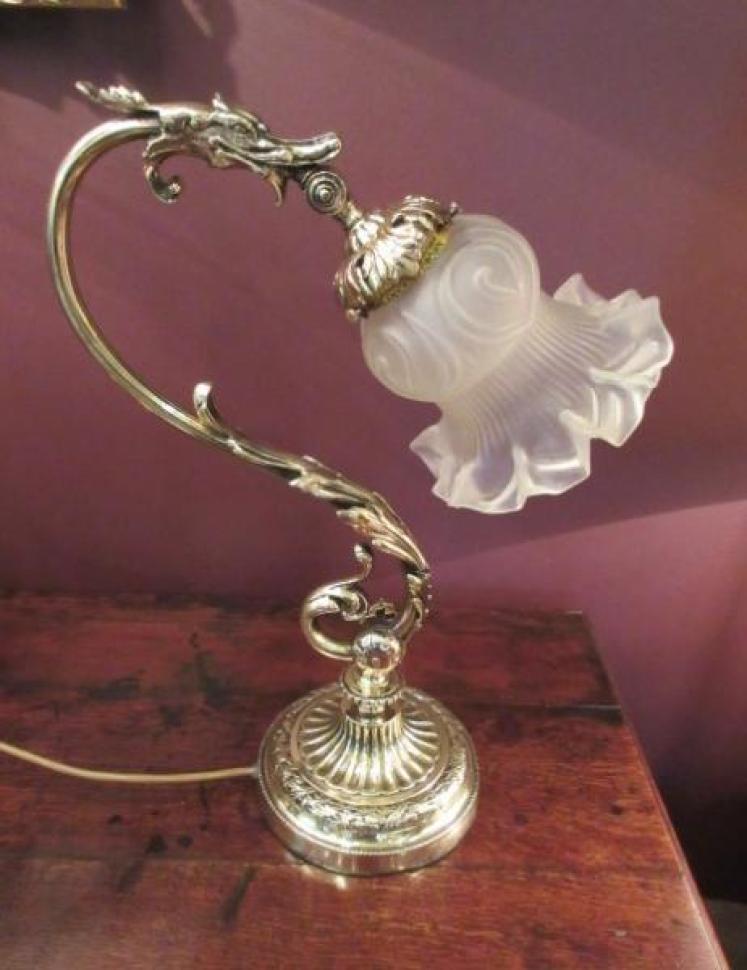 Top Quality Edwardian Cast Brass Adjustable Table Lamp - Image 1