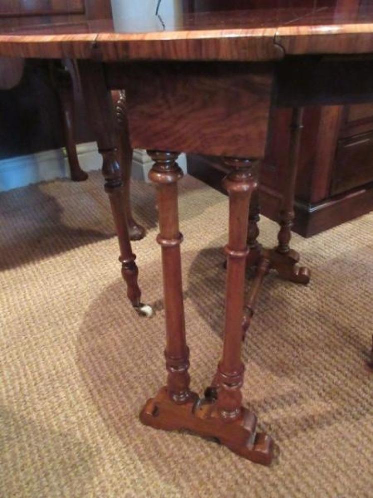 Superb Victorian Burr Walnut 'Baby' Sutherland Table - Image 5