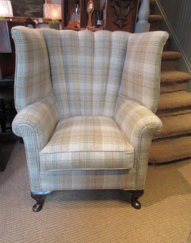 Superb Victorian Ribbed Barrel Back Wing Armchair - Image 1