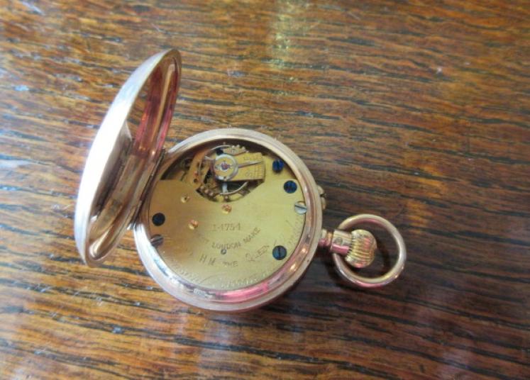 Immaculate Victorian 9ct Gold Fob Watch - Image 5