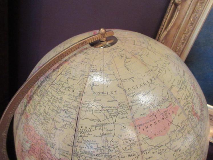 Phillip's of London Paper Mache Terrestrial Globe - Image 4