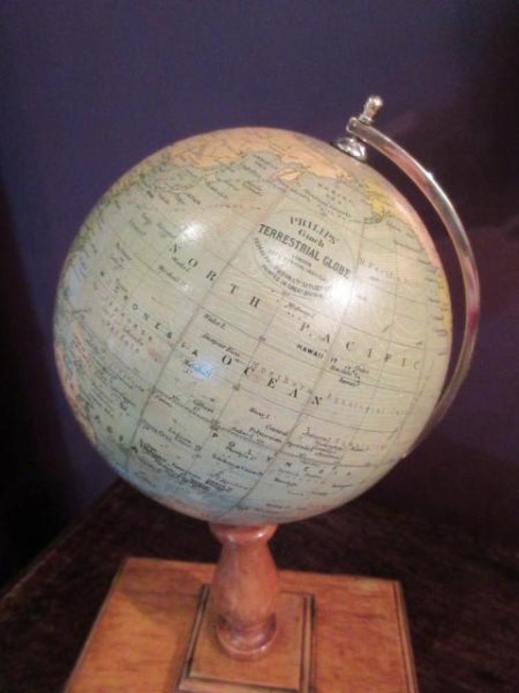 Very Unusual Phillip's 6" Terrestrial Globe & Atlas - Image 5