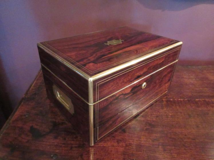 High Quality Mid Victorian Coromandel Jewellery Box - Image 3