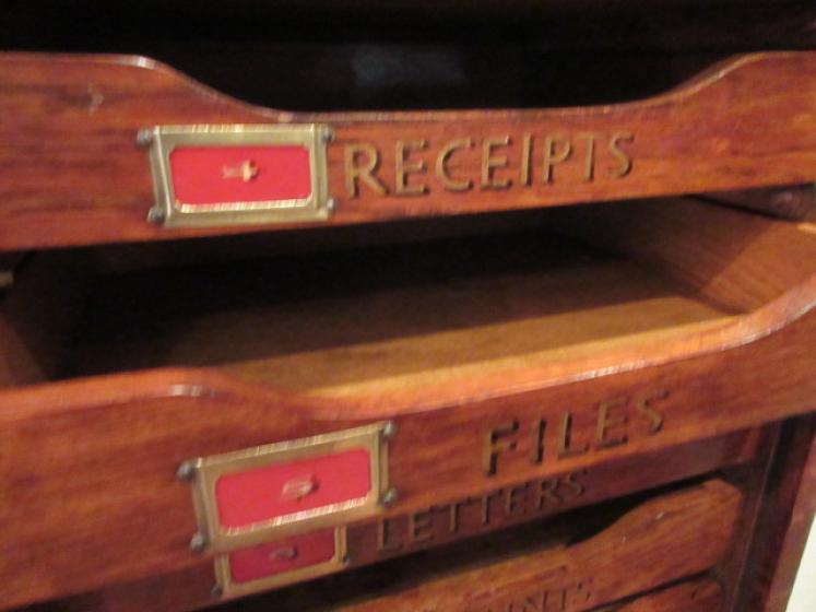 Superb Edwardian Period Polished Oak Filing Cabinet - Image 3