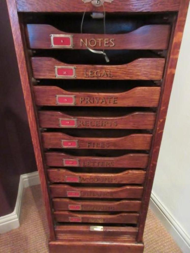 Superb Edwardian Period Polished Oak Filing Cabinet - Image 4