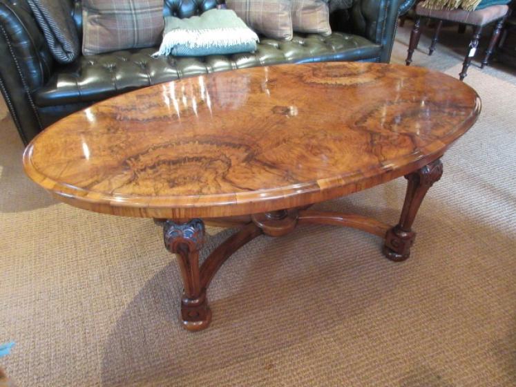 Stunning Mid Victorian Figured Walnut Coffee Table - Image 1