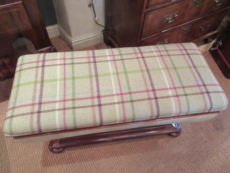 Top Quality Early Victorian Upholstered Ottoman - Image 2