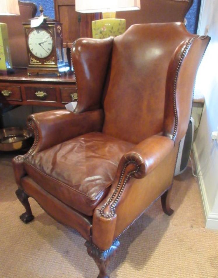 Fantastic Pair of 19th Century Leather Wing Armchairs - Image 4