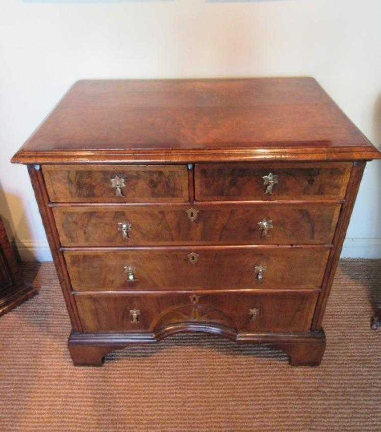 Small George I Period Walnut Inlaid Sunburst Chest - Image 1