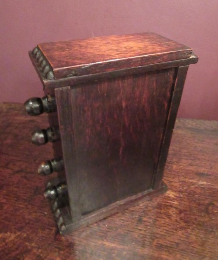Small Edwardian Period Polished Oak Desk Calendar - Image 4