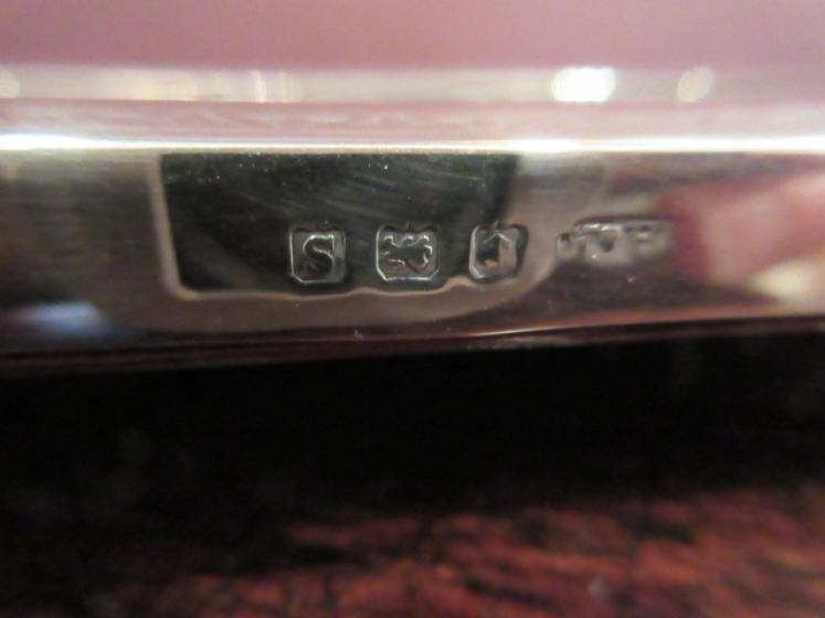 George V Period Silver Oval Centre Photo Frame - Image 4