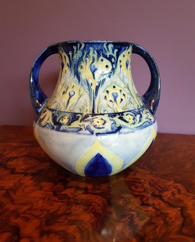 Art Nouveau McIntrye Blue & Yellow Twin Handled Vase - Image 5