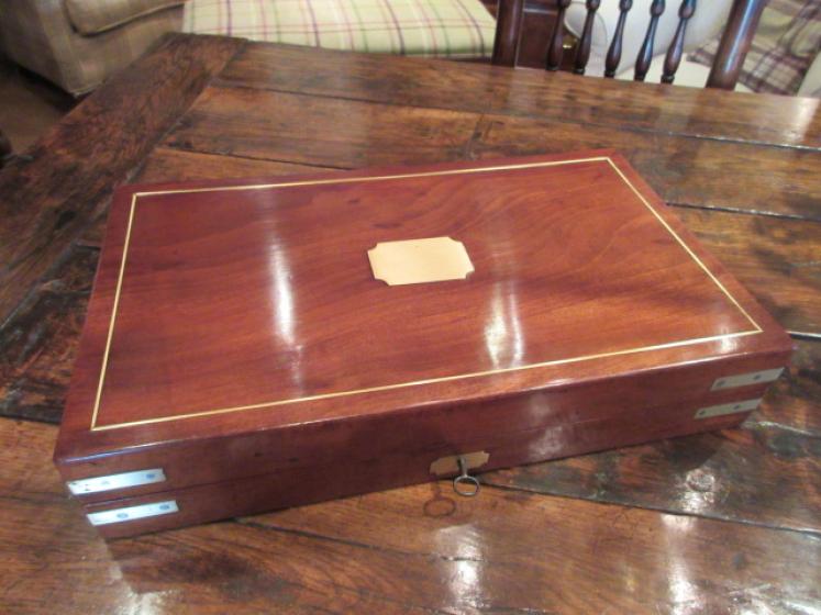 Early Victorian Flame Mahogany Backgammon Games Box - Image 5