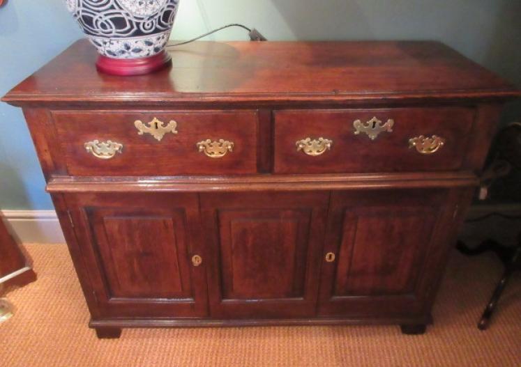 Small George II Period Oak Cupboard Dresser - Image 5