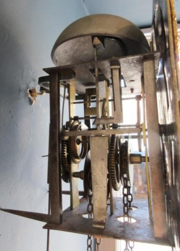 Early Period 'Hook & Spike' Gilkes Quaker Clock - Image 3