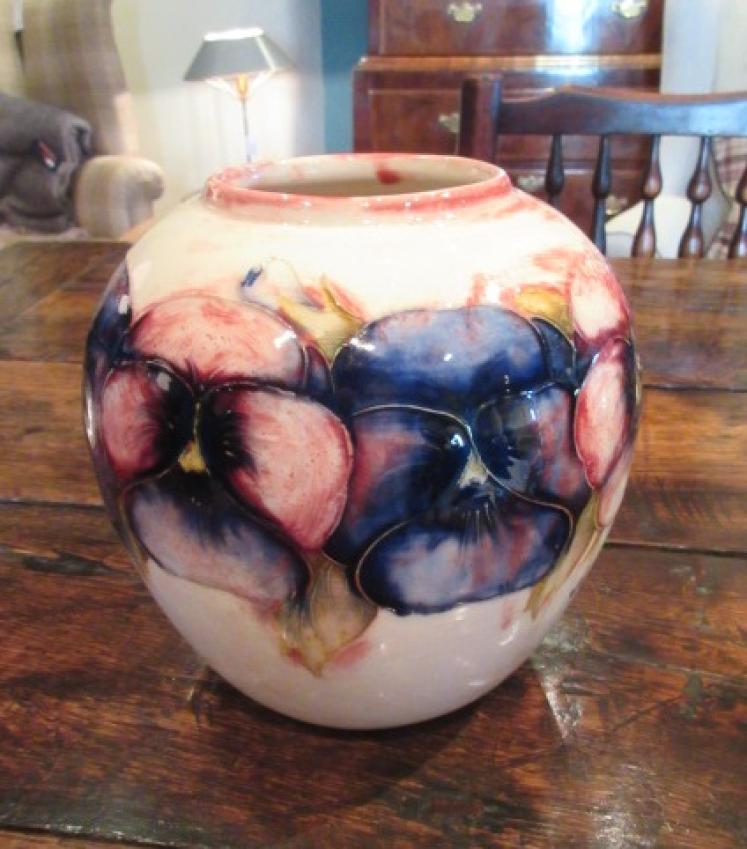 Moorcroft Pansy on Rare White Ground Vase - Image 1