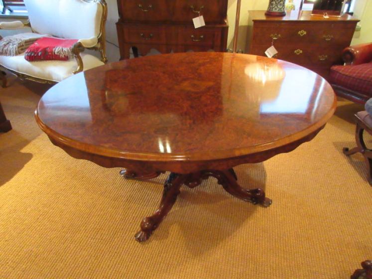Superb Mid Victorian Burr Walnut Oval Centre Table - Image 1