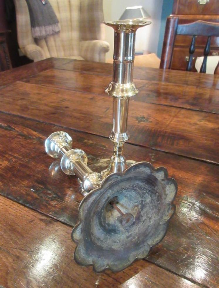 Pair of George III Period Brass Seamed Candlesticks - Image 4