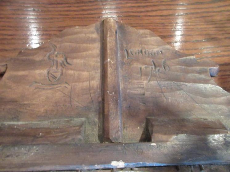 Small George III Period Figured Walnut Wall Mirror - Image 5
