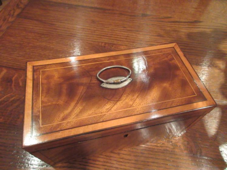 George III Period Satinwood Inlaid Tea Caddy - Image 2