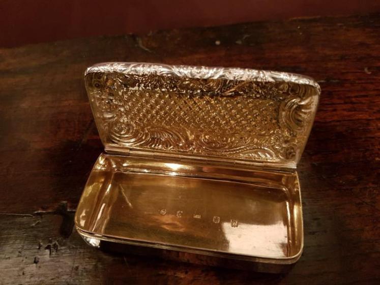 Fine William IV Period Edinburgh Silver Snuff Box - Image 2