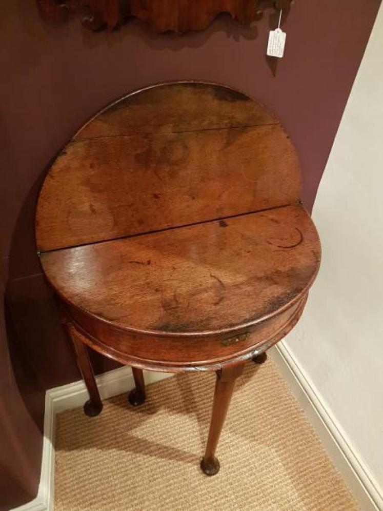 Small George II Oak Semi Circular Gaming Table - Image 4