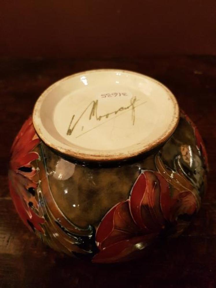 Early Moorcroft Spanish Pattern Vase - Image 3