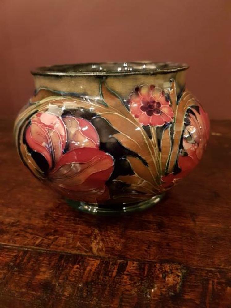 Early Moorcroft Spanish Pattern Vase - Image 5