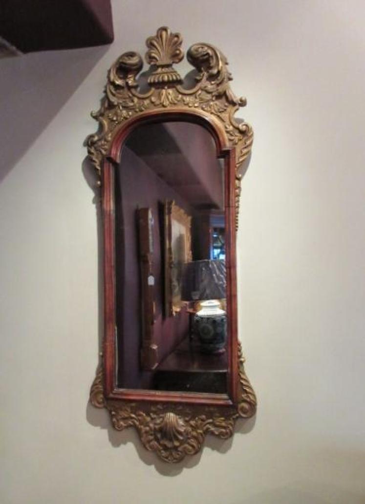 Early Victorian Walnut & Timber Gilt Mirror - Image 1