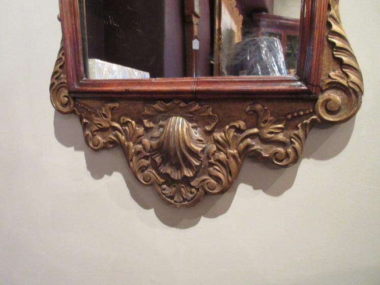 Early Victorian Walnut & Timber Gilt Mirror - Image 3
