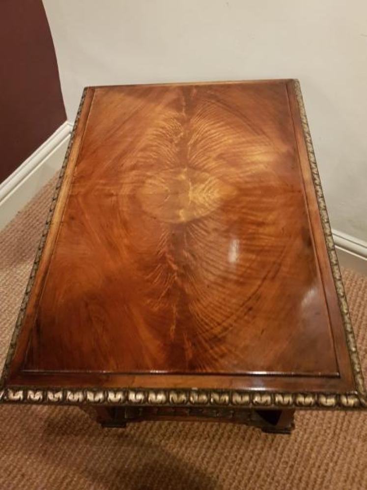 Late Victorian Walnut Lamp Table or Occasional Table - Image 4