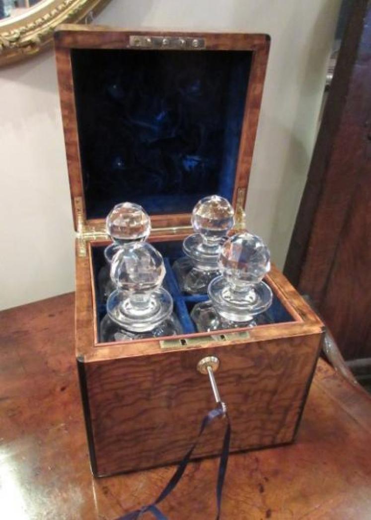 Superb Mid Victorian Satin Ash Tantalus Box - Image 1