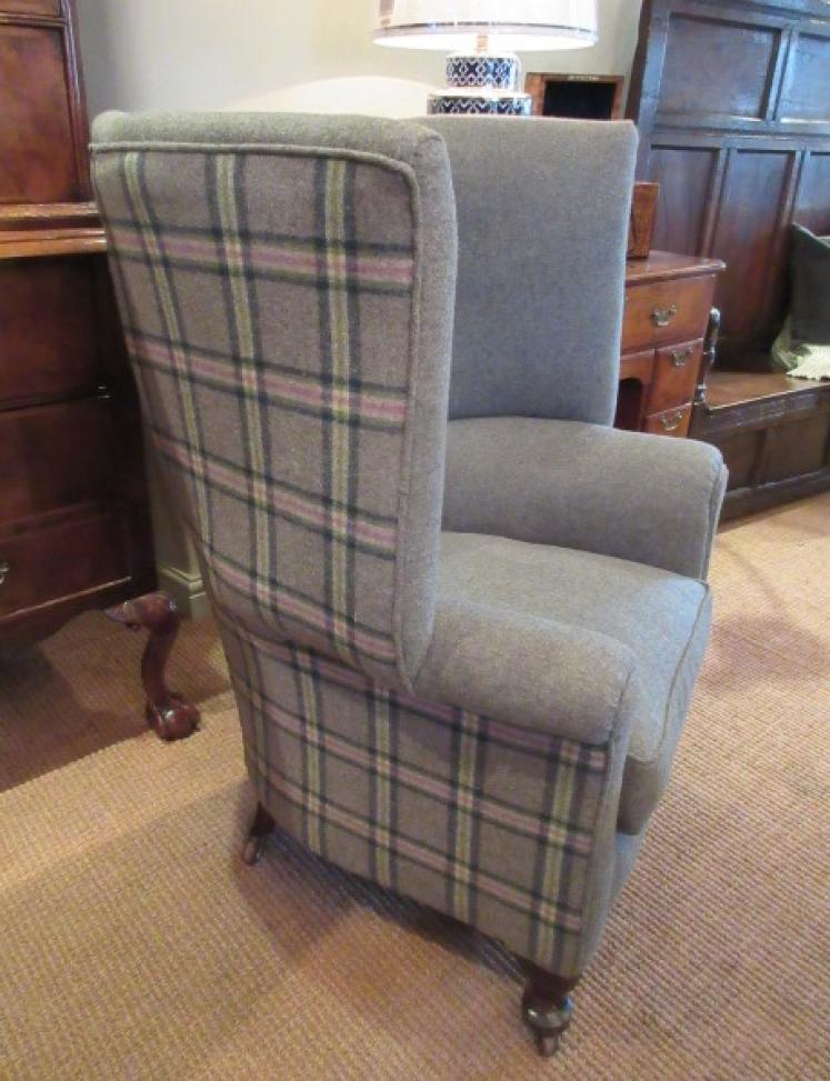 Mid Victorian Barrel Back Upholstered Wing Armchair - Image 5