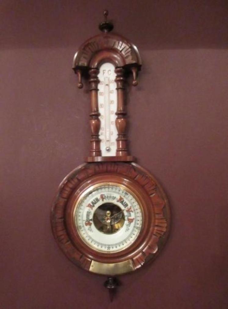 Small Victorian Walnut 'Pendant' Shaped Barometer - Image 1